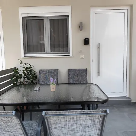 Holiday home Leni's Space *