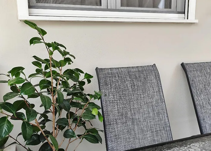 Leni's Space Paralía