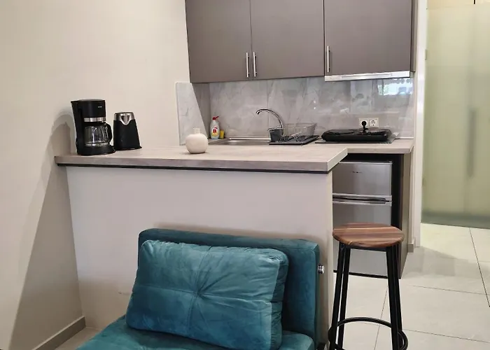 Leni's Space * Paralía